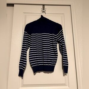 Jon & Anna Navy & White Turtleneck Women’s Size Medium Knit Top